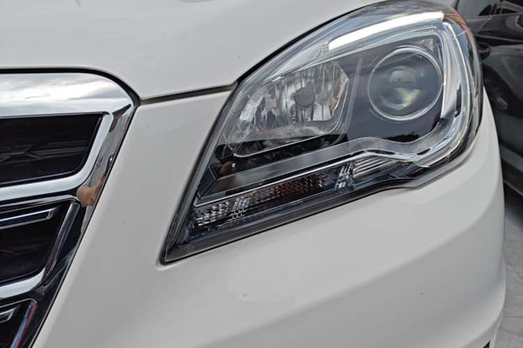 Used CHANGAN CS35 2017 1.6L Manual Luxury Model Left Front Headlight