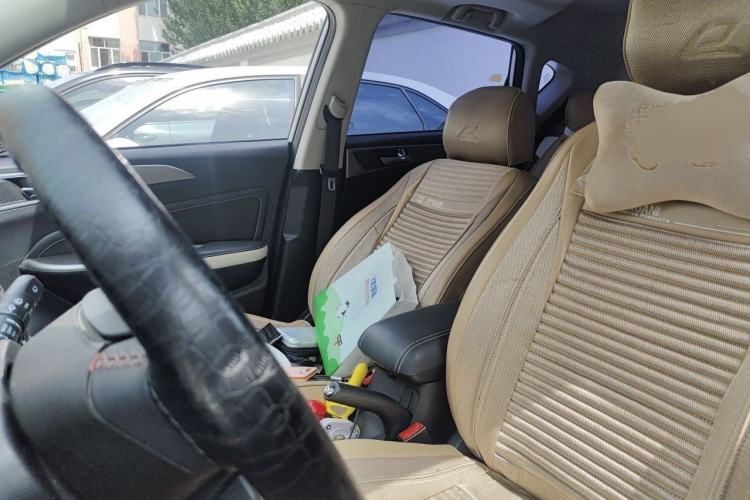 Used CHANGAN CS35 2017 1.6L Manual Luxury Model Left Front Seat