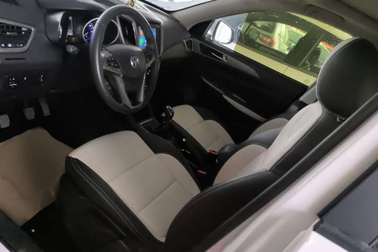 Used CHANGAN CS35 2017 1.6L Manual Luxury Model Left Front Seat
