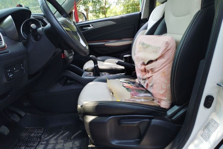 Used CHANGAN CS35 2017 1.6L Manual Luxury Model Left Front Seat