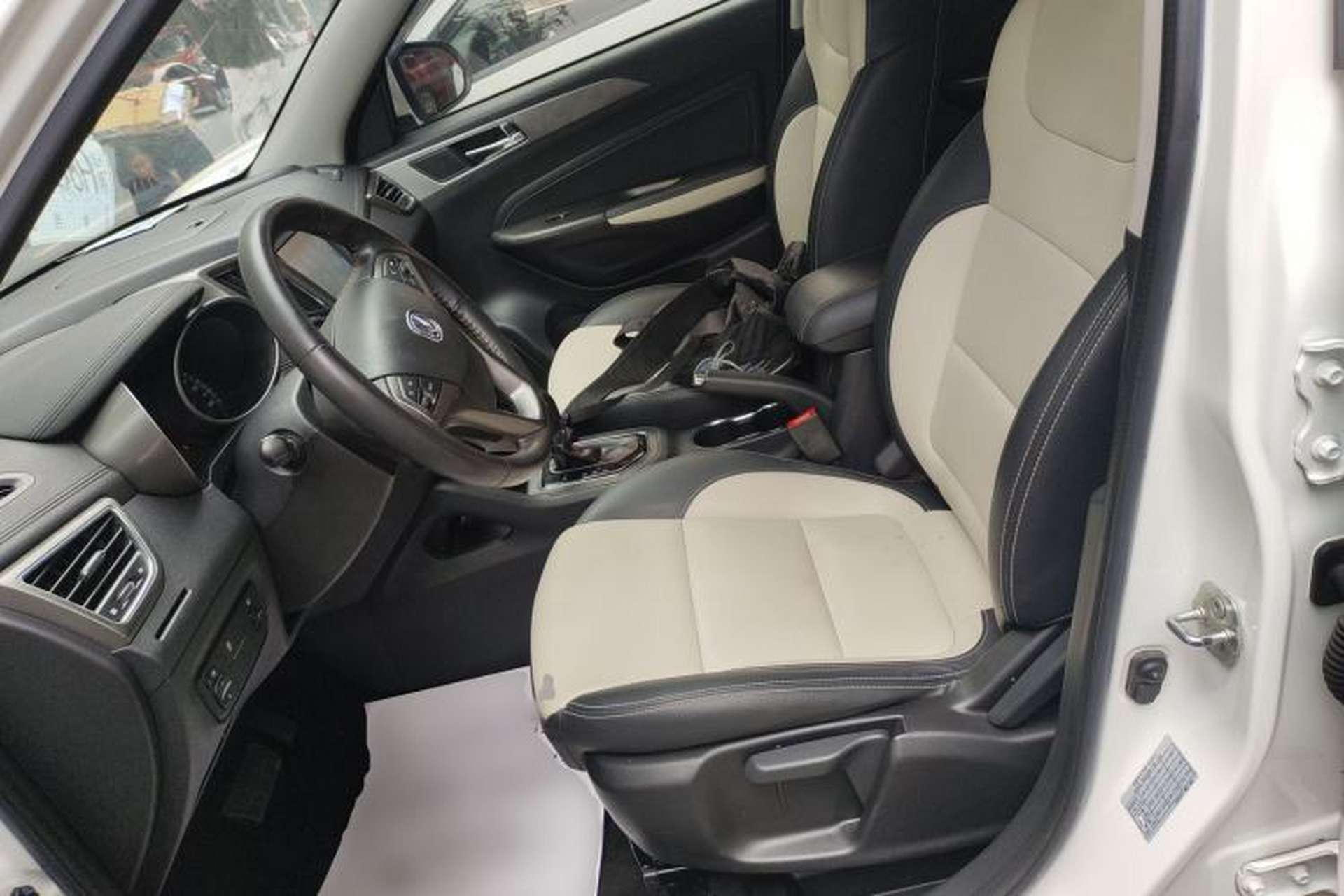 Used CHANGAN CS35 2017 1.6L Automatic Luxury Model Left Front Seat