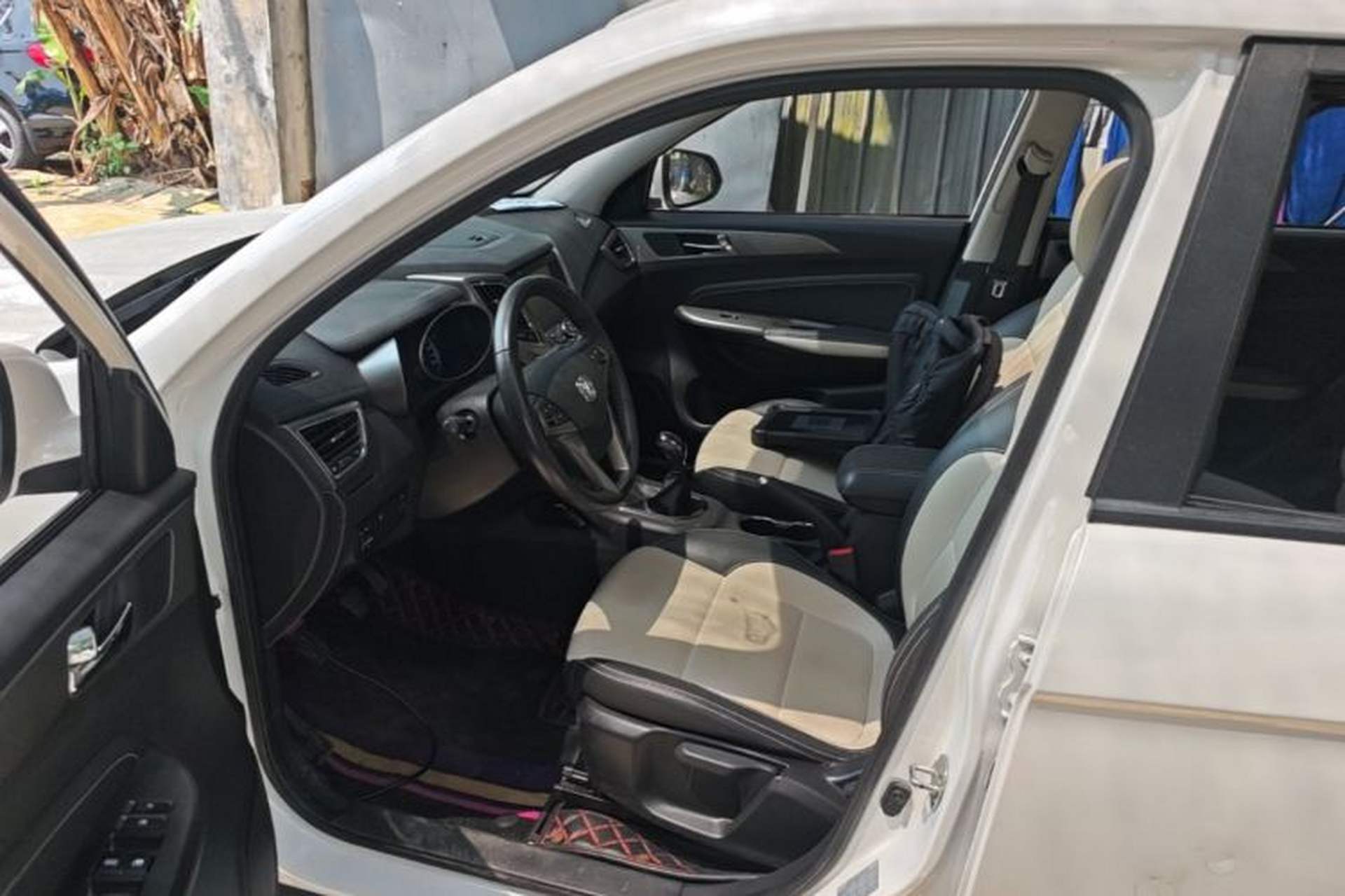 Used CHANGAN CS35 2017 1.6L Manual Luxury Model Left Front Seat