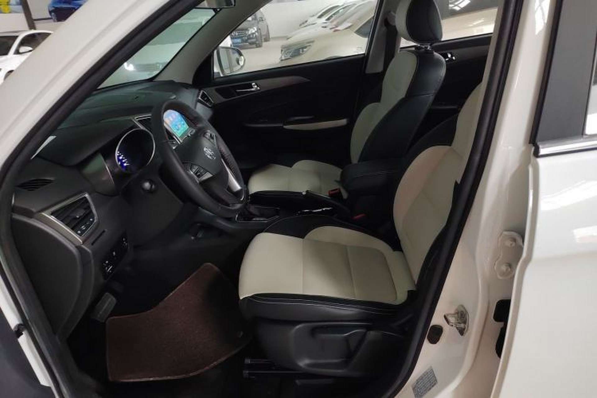 Used CHANGAN CS35 2017 1.6L Automatic Luxury Model Left Front Seat