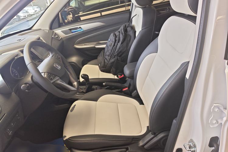 Used CHANGAN CS35 2017 1.6L Manual Luxury Model Left Front Seat