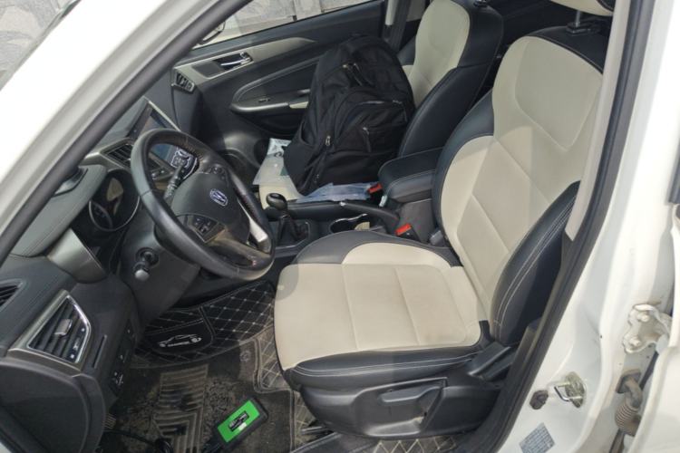 Used CHANGAN CS35 2017 1.6L Manual Luxury Model Left Front Seat