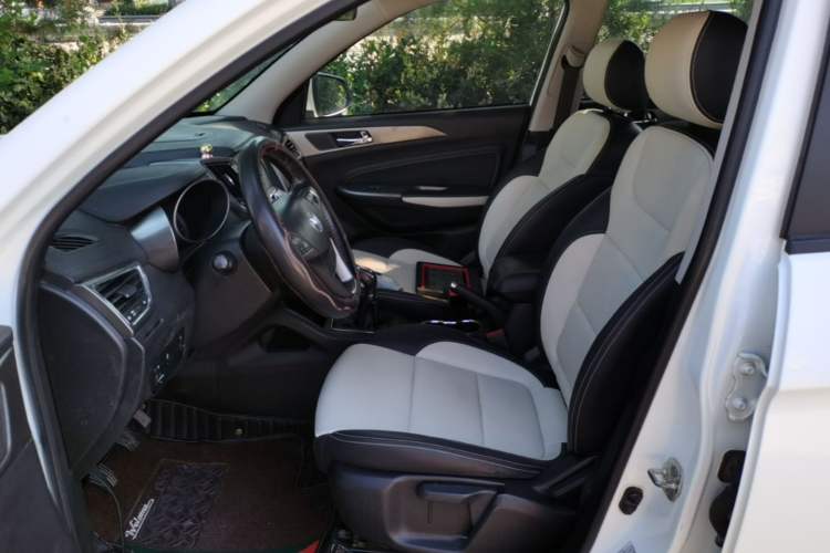 Used CHANGAN CS35 2017 1.6L Manual Luxury Model Left Front Seat