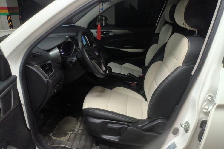 Used CHANGAN CS35 2017 1.6L Manual Luxury Model Left Front Seat