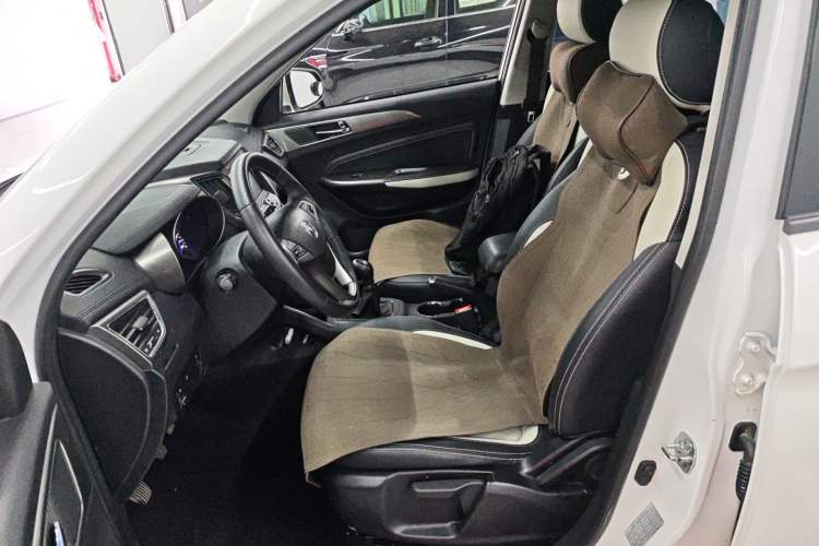 Used CHANGAN CS35 2017 1.6L Manual Luxury Model Left Front Seat