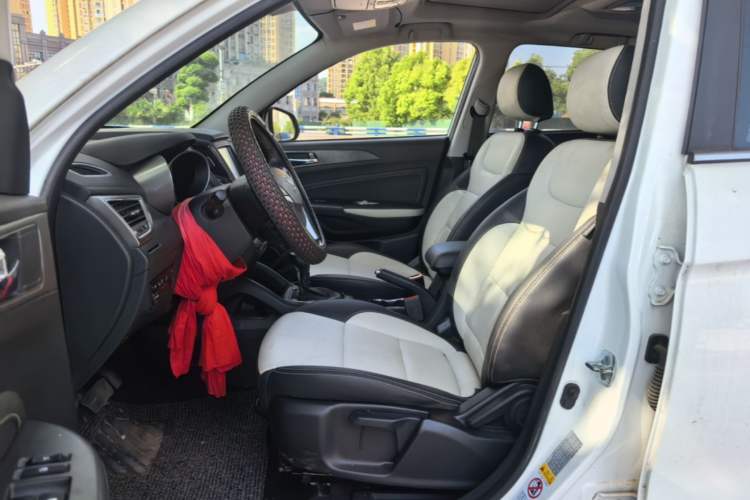 Used CHANGAN CS35 2017 1.6L Automatic Prestige Model Left Front Seat