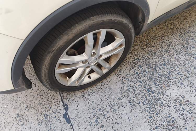 Used CHANGAN CS35 2017 1.6L Automatic Luxury Model Left Front Wheel Hub