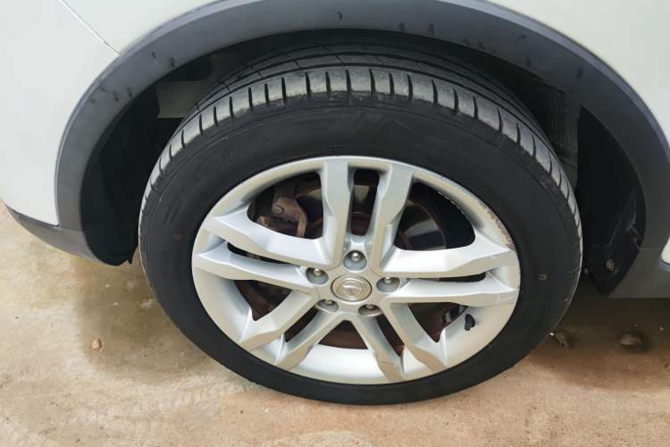 Used CHANGAN CS35 2017 1.6L Automatic Luxury Model Left Front Wheel Hub