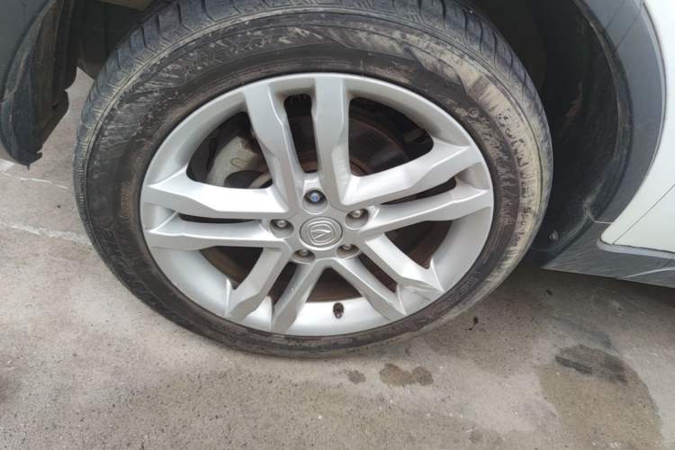 Used CHANGAN CS35 2017 1.6L Manual Luxury Model Left Front Wheel Hub