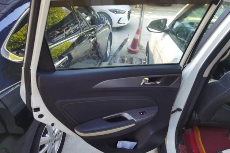 Used CHANGAN CS35 2017 1.6L Manual Luxury Model Left Rear Door Interior