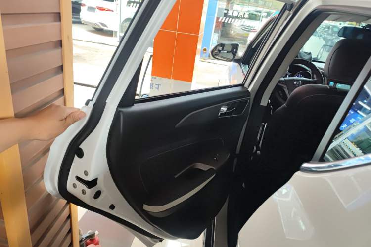 Used CHANGAN CS35 2017 1.6L Automatic Luxury Model Left Rear Door Interior