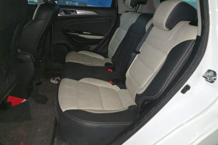 Used CHANGAN CS35 2017 1.6L Manual Luxury Model Left Rear Seat