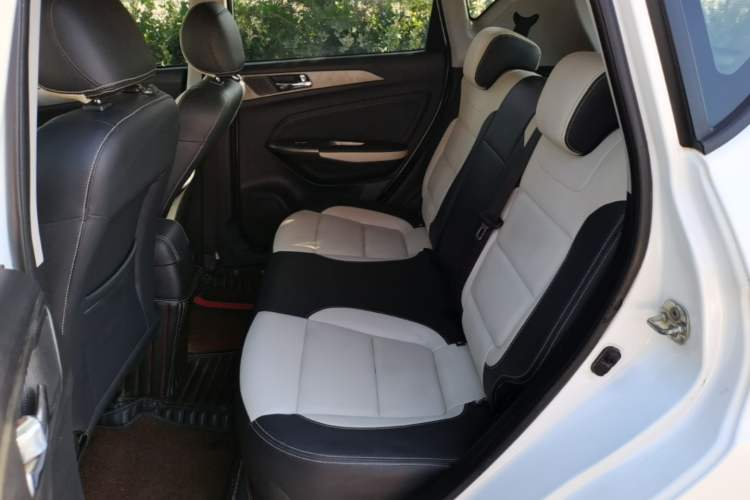 Used CHANGAN CS35 2017 1.6L Manual Luxury Model Left Rear Seat