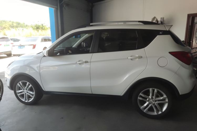 Used CHANGAN CS35 2017 1.6L Manual Luxury Model Left Side