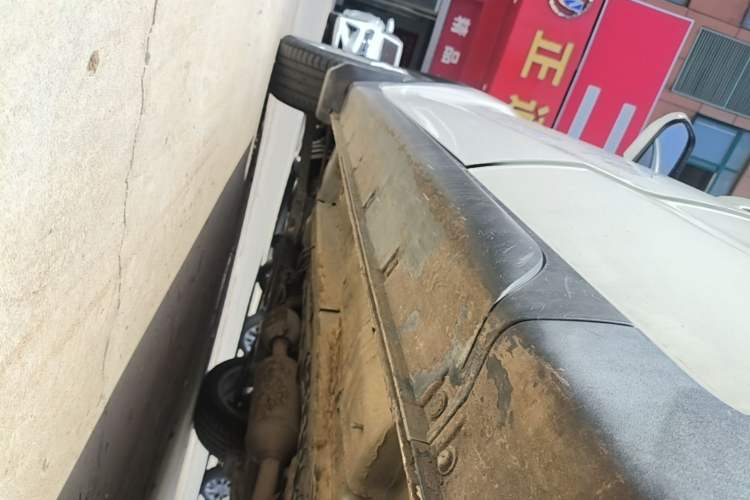 Used CHANGAN CS35 2017 1.6L Manual Luxury Model Left Side Sill