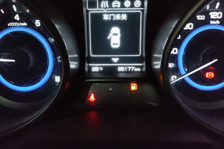 Used CHANGAN CS35 2017 1.6L Manual Luxury Model Odometer Close Up