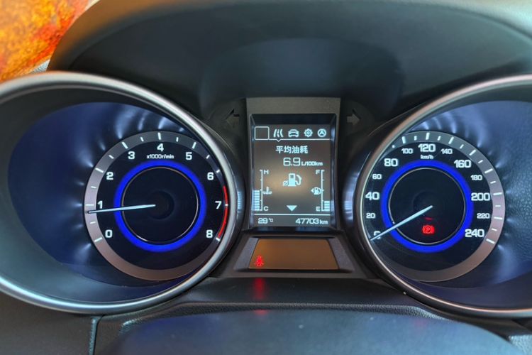 Used CHANGAN CS35 2017 1.6L Manual Luxury Model Odometer Close Up