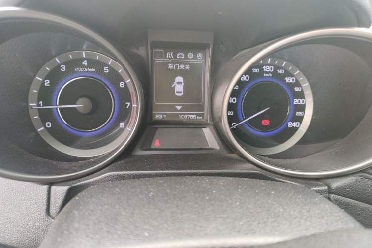 Used CHANGAN CS35 2017 1.6L Manual Luxury Model Odometer Close Up