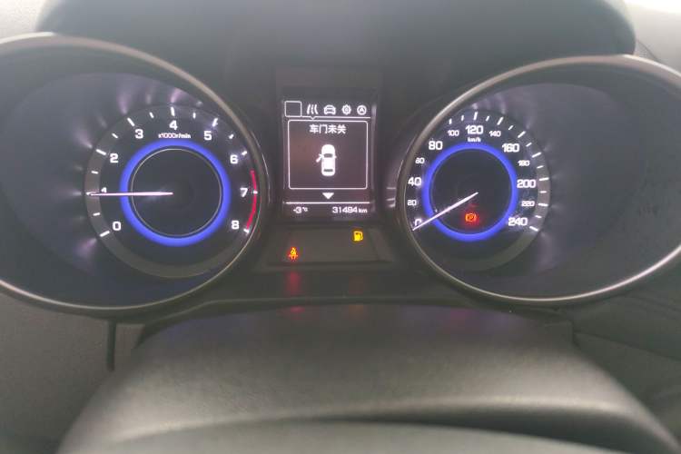 Used CHANGAN CS35 2017 1.6L Manual Luxury Model Odometer Close Up