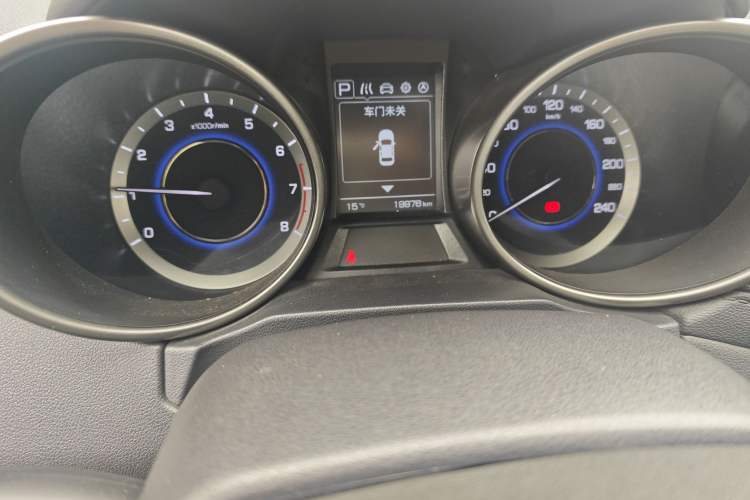 Used CHANGAN CS35 2017 1.6L Automatic Luxury Model Odometer Close Up