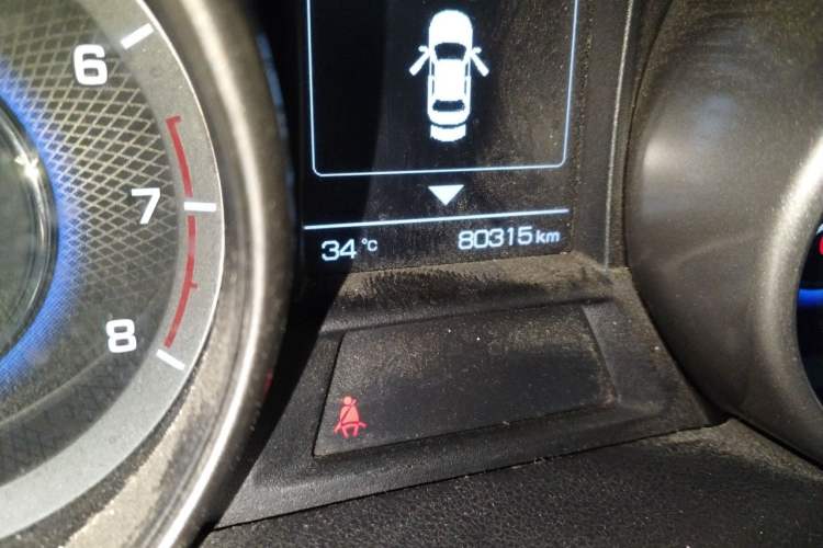 Used CHANGAN CS35 2017 1.6L Manual Luxury Model Odometer Close Up