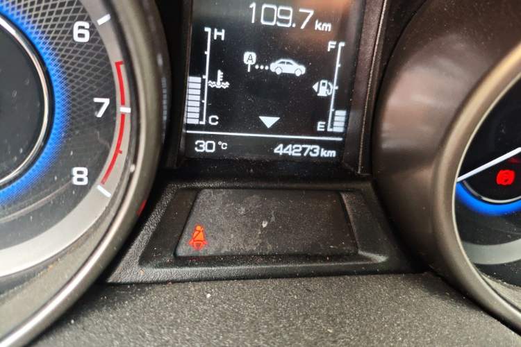 Used CHANGAN CS35 2017 1.6L Automatic Luxury Model Odometer Close Up