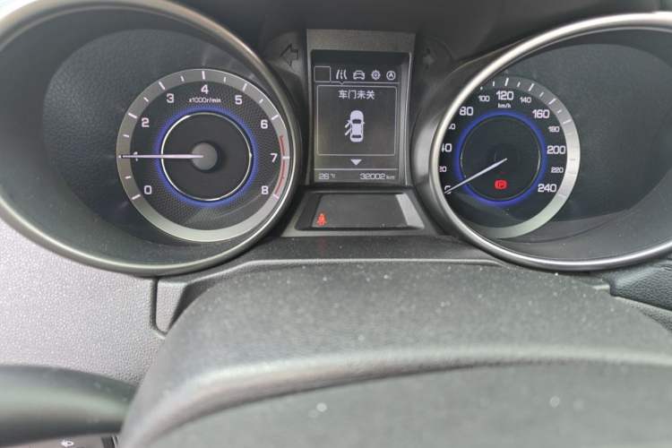 Used CHANGAN CS35 2017 1.6L Manual Luxury Model Odometer Close Up