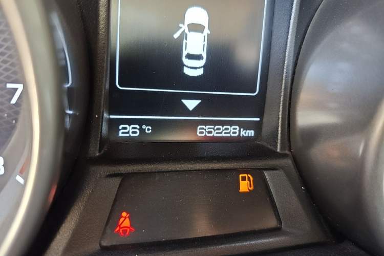 Used CHANGAN CS35 2017 1.6L Manual Luxury Model Odometer Close Up