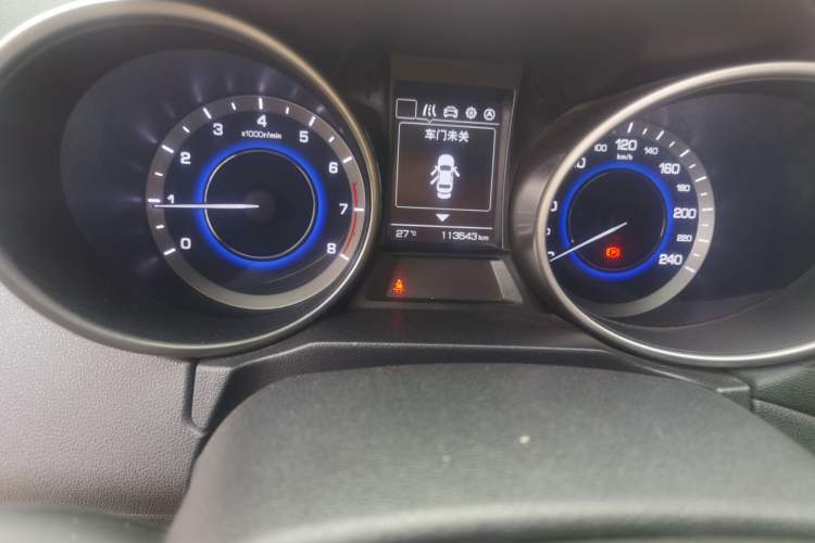 Used CHANGAN CS35 2017 1.6L Manual Luxury Model Odometer Close Up