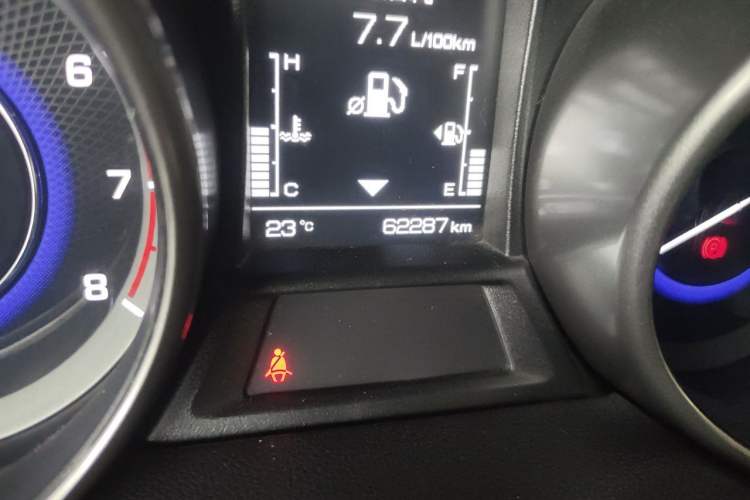 Used CHANGAN CS35 2017 1.6L Manual Luxury Model Odometer Close Up