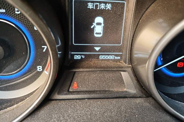 Used CHANGAN CS35 2017 1.6L Manual Luxury Model Odometer Close Up