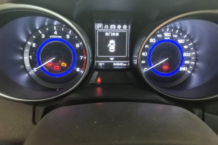 Used CHANGAN CS35 2017 1.6L Automatic Luxury Model Odometer Close Up