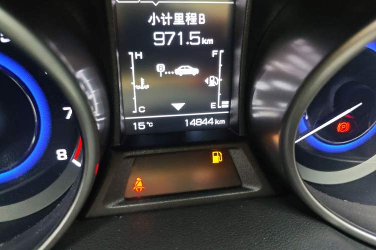 Used CHANGAN CS35 2017 1.6L Manual Luxury Model Odometer Close Up