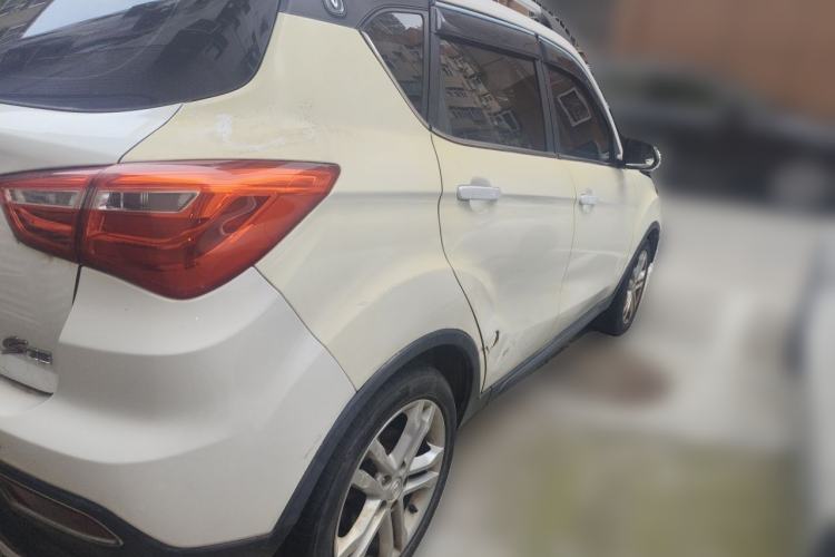 Used CHANGAN CS35 2017 1.6L Automatic Luxury Model Rear Right 45 Deg