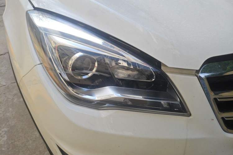 Used CHANGAN CS35 2017 1.6L Automatic Luxury Model Right Front Headlight