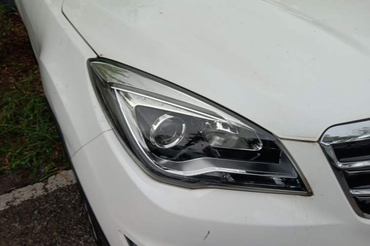 Used CHANGAN CS35 2017 1.6L Manual Luxury Model Right Front Headlight
