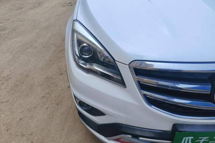 Used CHANGAN CS35 2017 1.6L Automatic Luxury Model Right Front Headlight