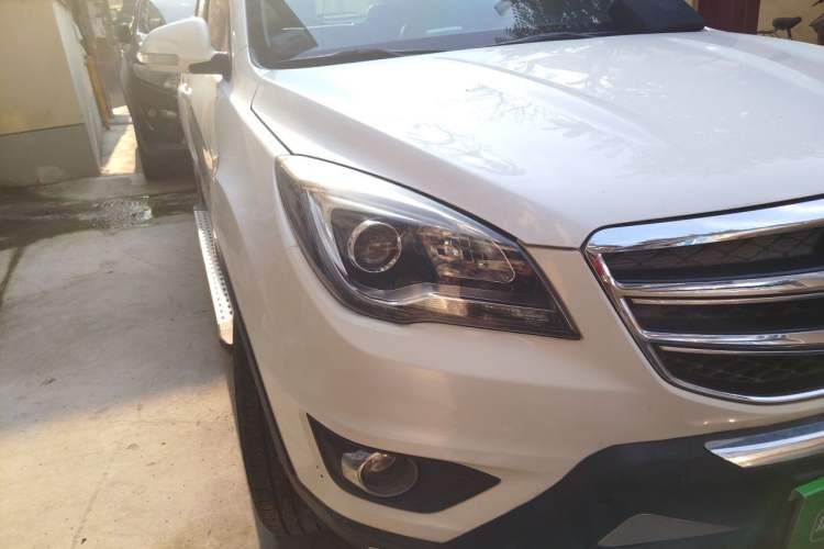 Used CHANGAN CS35 2017 1.6L Manual Luxury Model Right Front Headlight