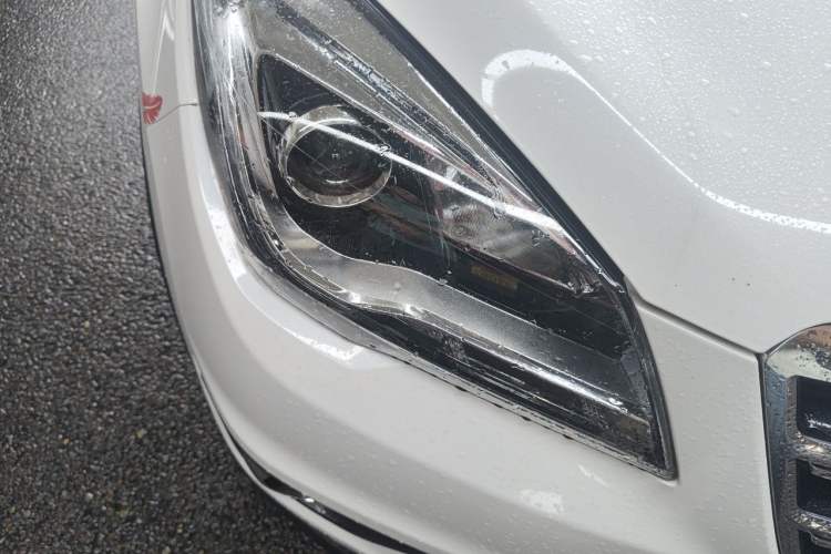 Used CHANGAN CS35 2017 1.6L Manual Luxury Model Right Front Headlight