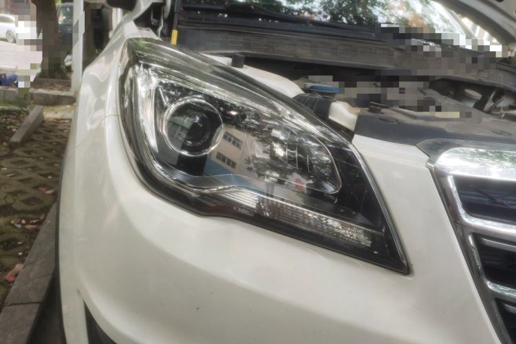 Used CHANGAN CS35 2017 1.6L Manual Luxury Model Right Front Headlight