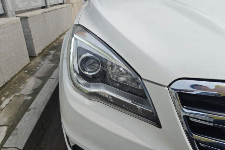 Used CHANGAN CS35 2017 1.6L Manual Luxury Model Right Front Headlight