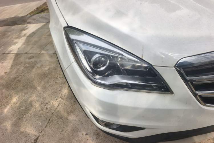 Used CHANGAN CS35 2017 1.6L Manual Luxury Model Right Front Headlight