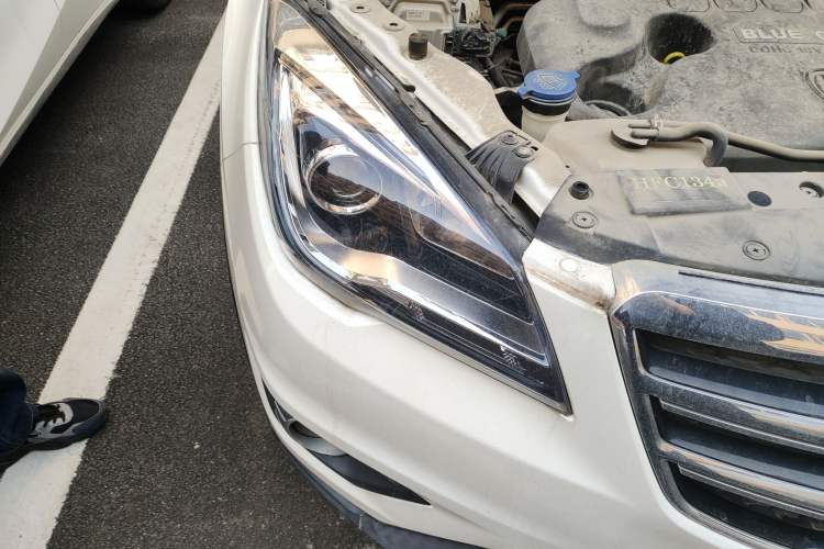 Used CHANGAN CS35 2017 1.6L Automatic Luxury Model Right Front Headlight