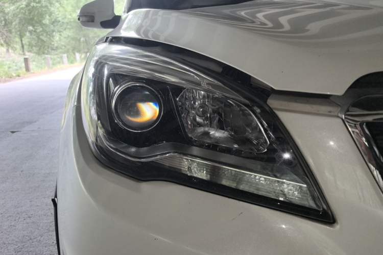 Used CHANGAN CS35 2017 1.6L Automatic Luxury Model Right Front Headlight