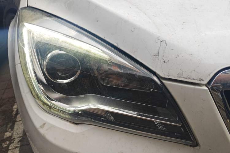 Used CHANGAN CS35 2017 1.6L Automatic Luxury Model Right Front Headlight