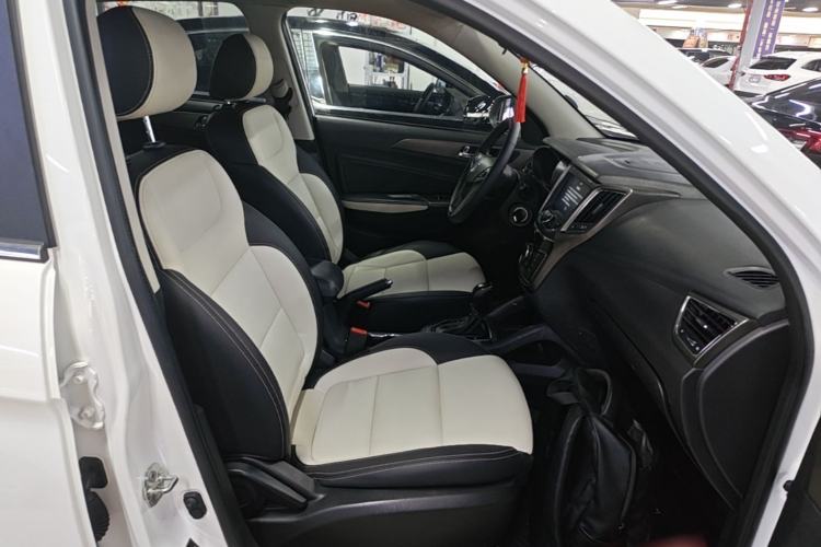 Used CHANGAN CS35 2017 1.6L Automatic Luxury Model Right Front Seat