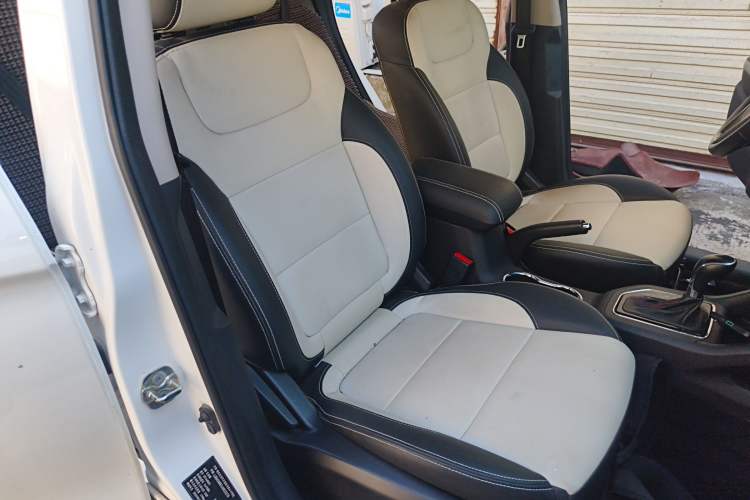 Used CHANGAN CS35 2017 1.6L Automatic Luxury Model Right Front Seat